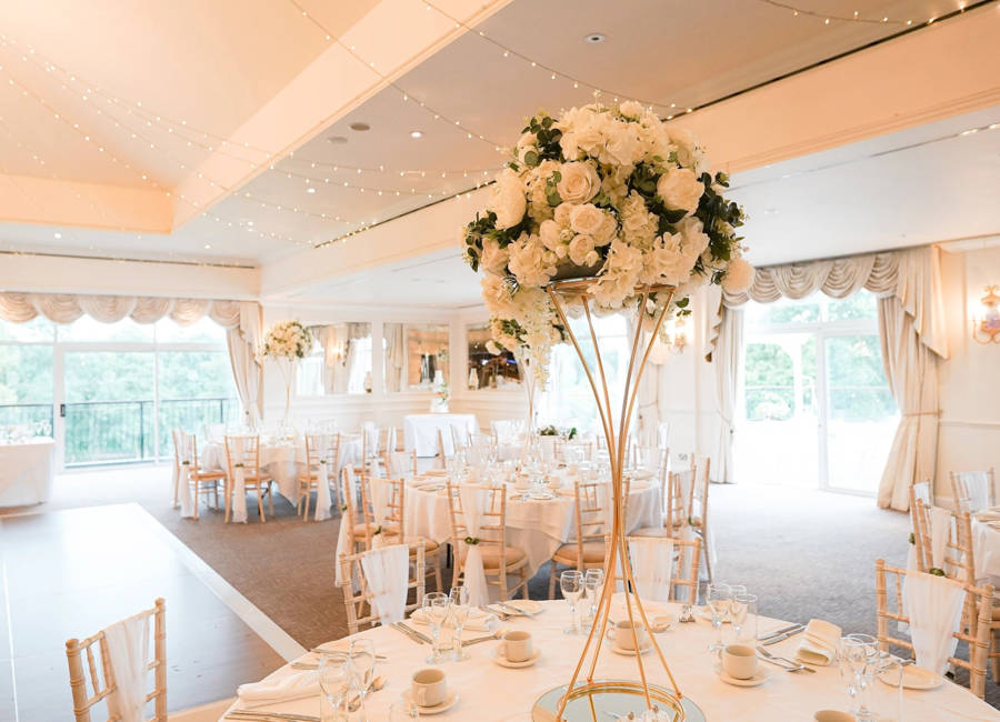 Essential Guide to Decorating a Wedding Venue