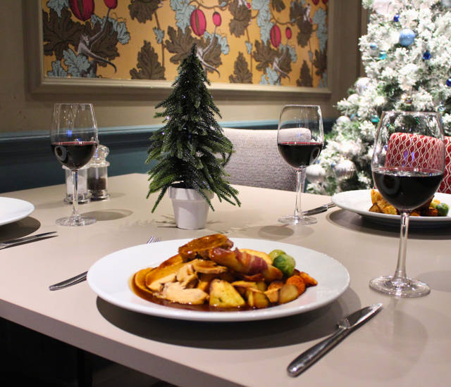 Festive Dinners Throughout December