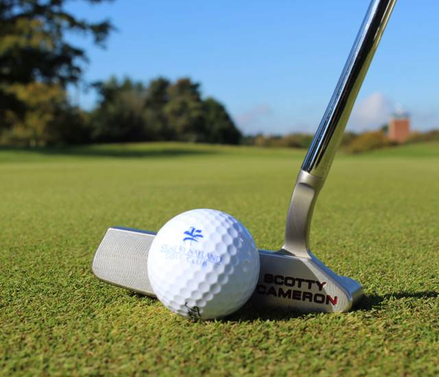 5 golf essentials to make your game a complete success